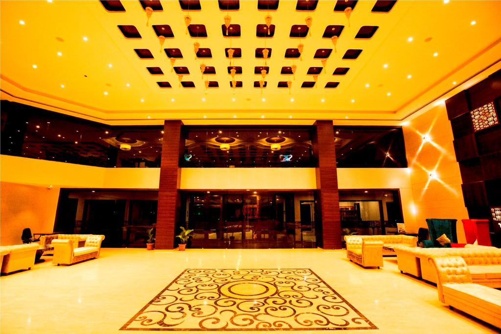Anjushree Hotell Ujjain Eksteriør bilde