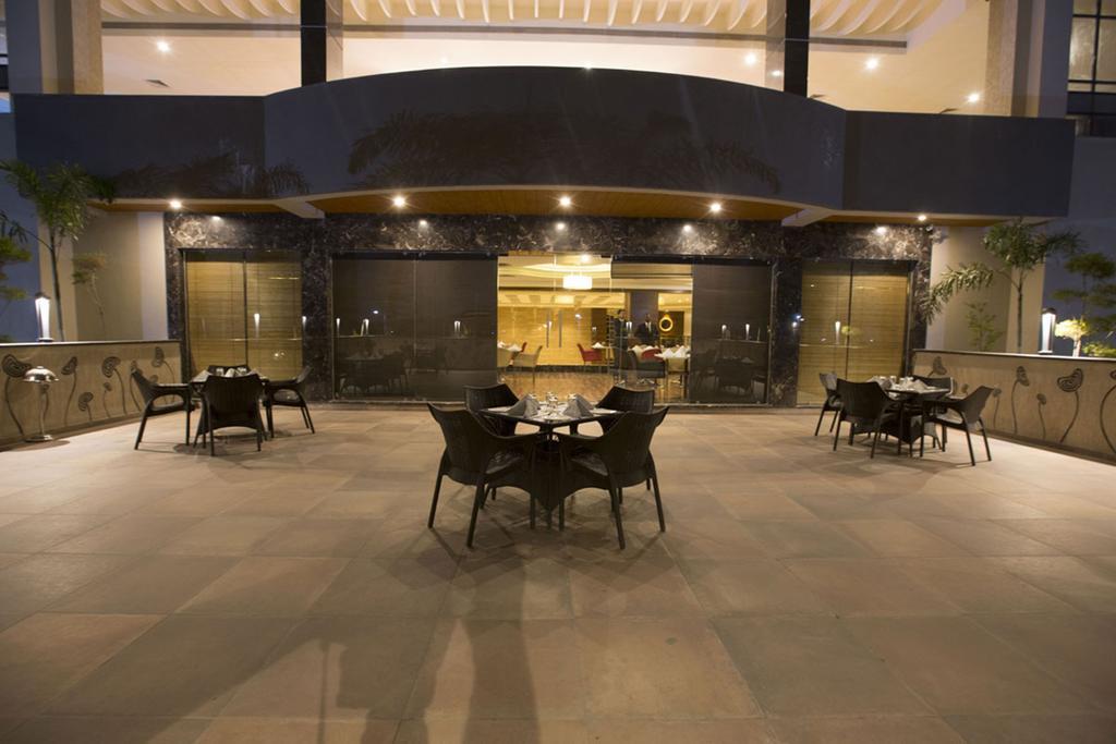 Anjushree Hotell Ujjain Eksteriør bilde