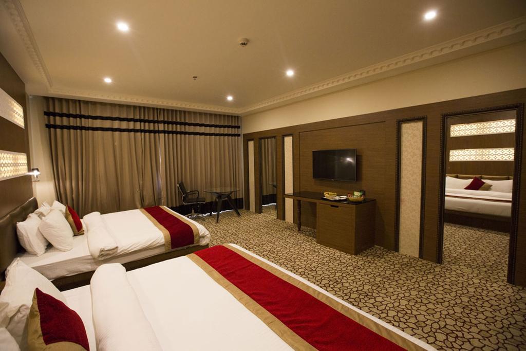 Anjushree Hotell Ujjain Eksteriør bilde