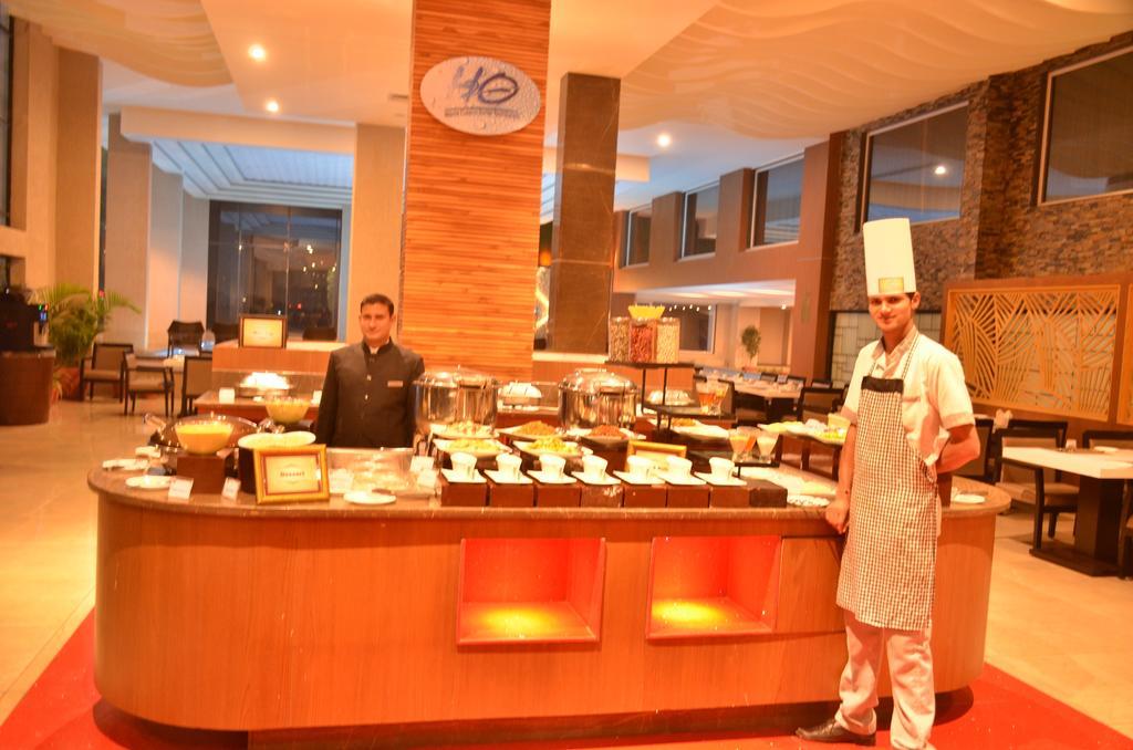 Anjushree Hotell Ujjain Eksteriør bilde