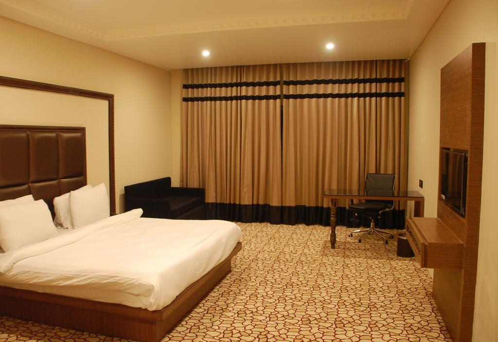 Anjushree Hotell Ujjain Eksteriør bilde